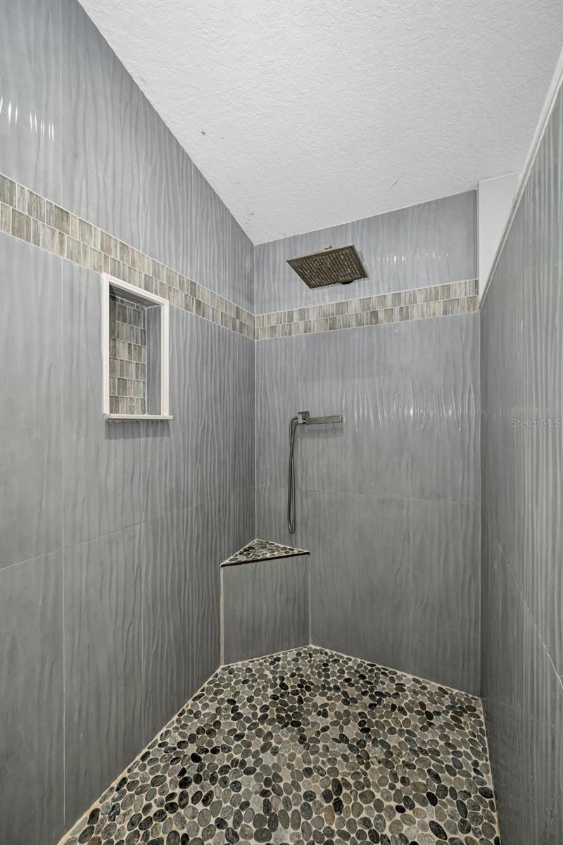 GOLDEN ACRES ESTATES - Residential