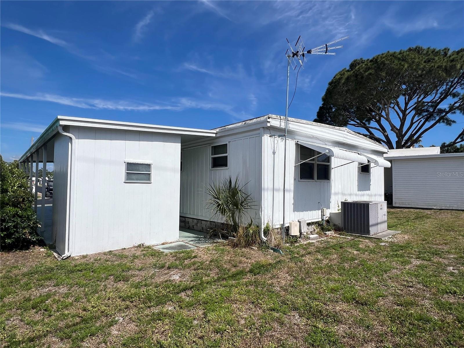 LAKE HIGHLANDER MOBILE HOME PARK UNREC - Residential