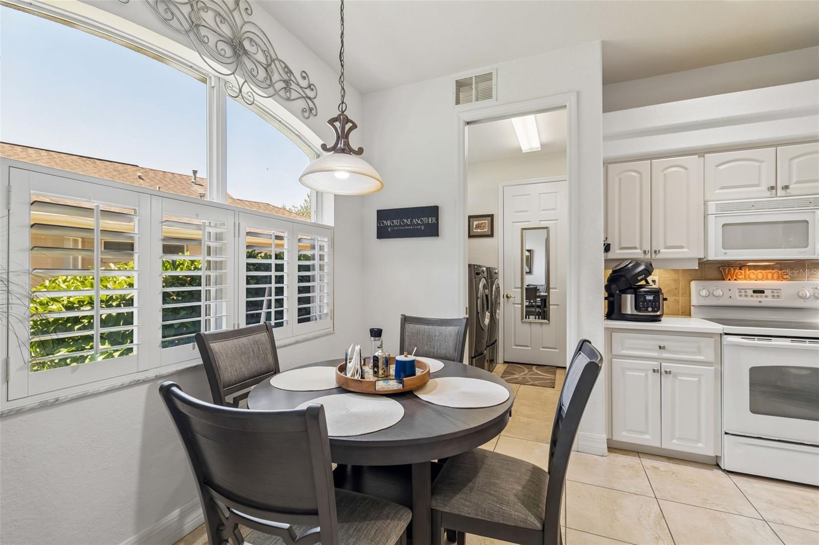 HERNANDO OAKS PH 1 - Residential