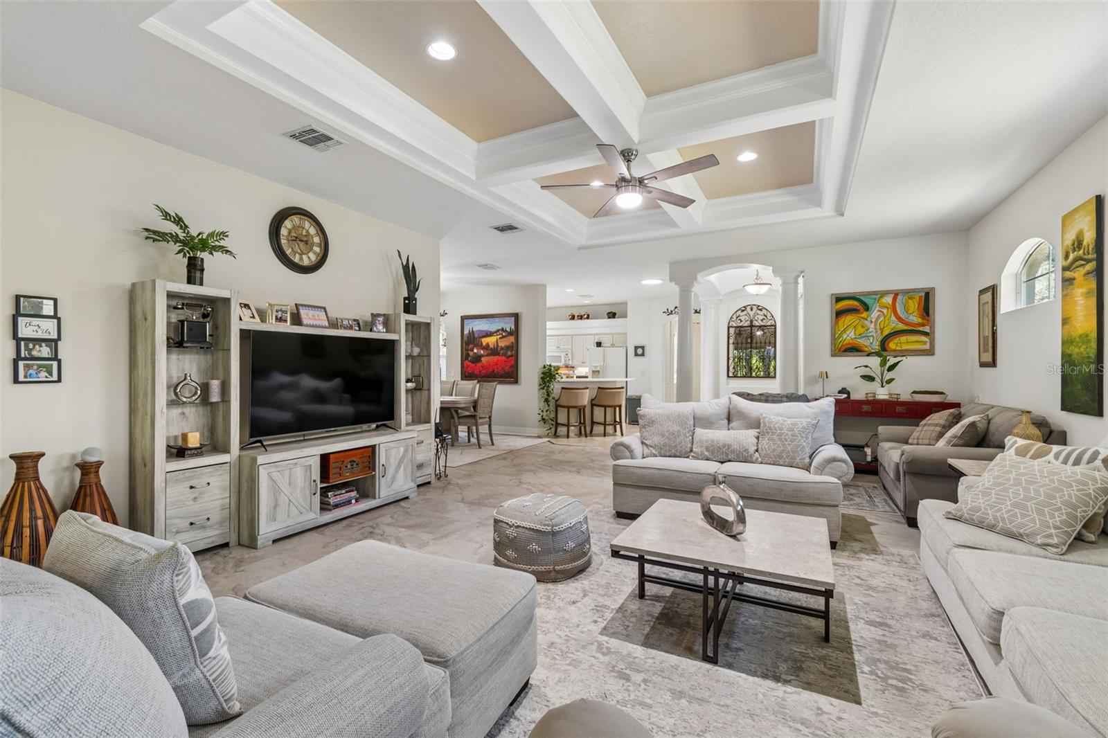 HERNANDO OAKS PH 1 - Residential