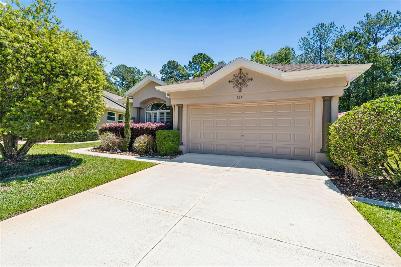 HERNANDO OAKS PH 1 - Residential