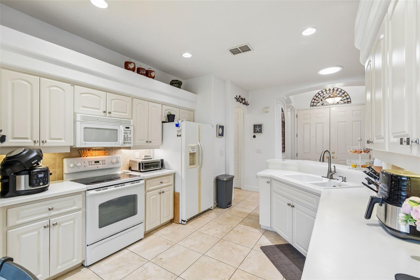 HERNANDO OAKS PH 1 - Residential
