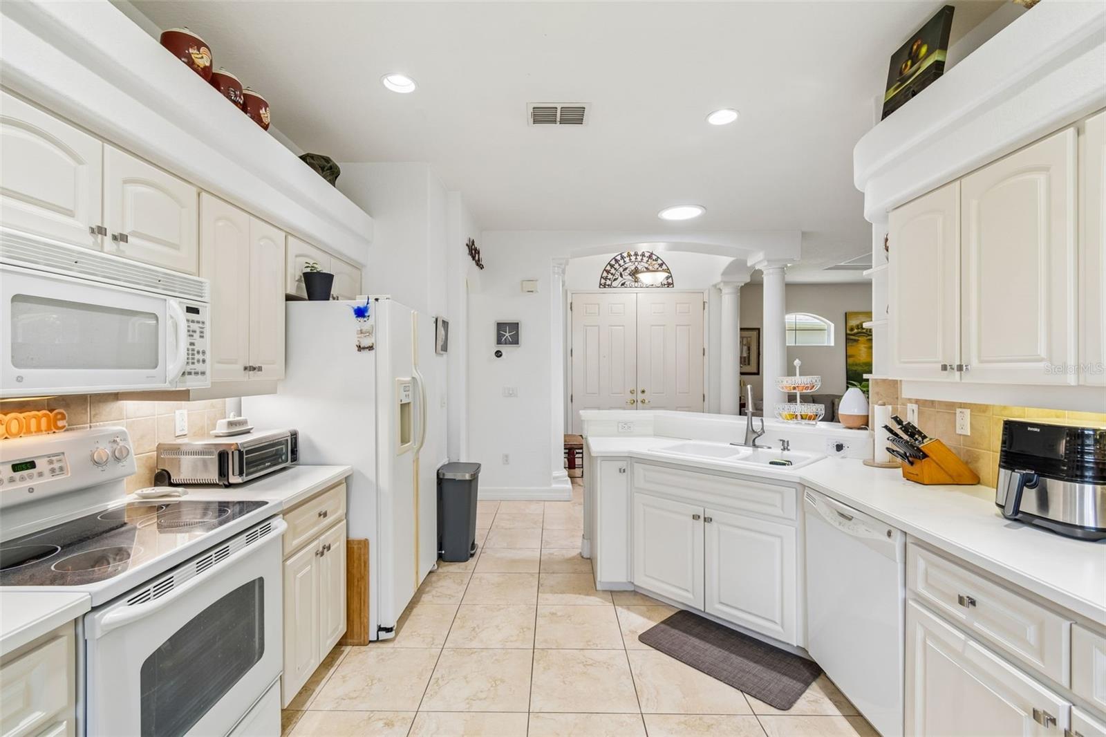 HERNANDO OAKS PH 1 - Residential
