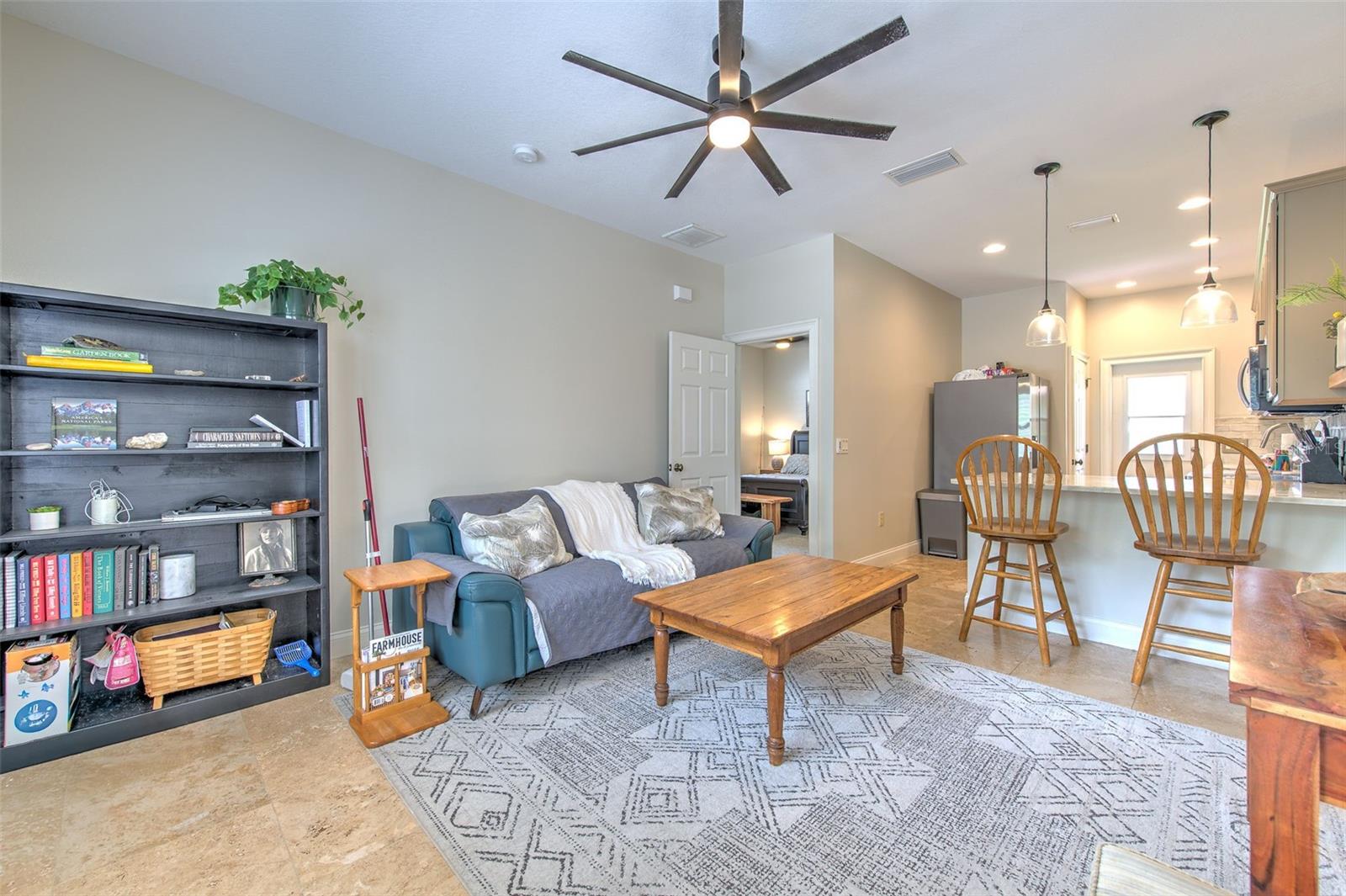 SOUTHERN OAKS - Residential
