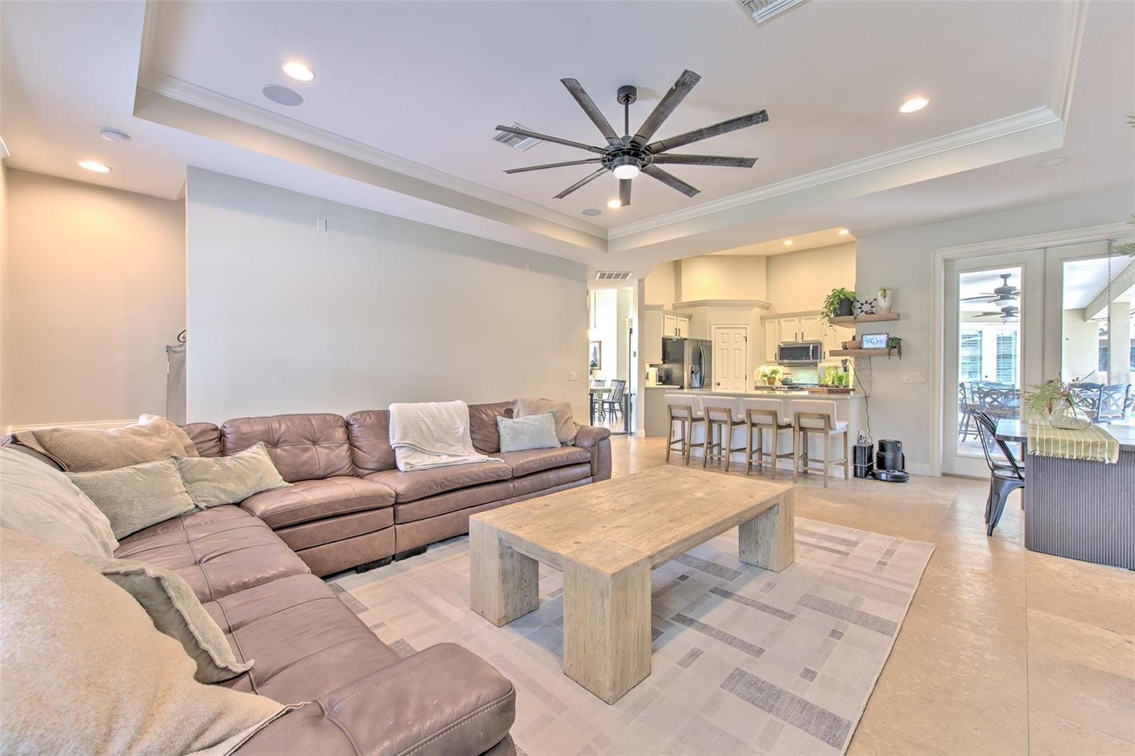 SOUTHERN OAKS - Residential