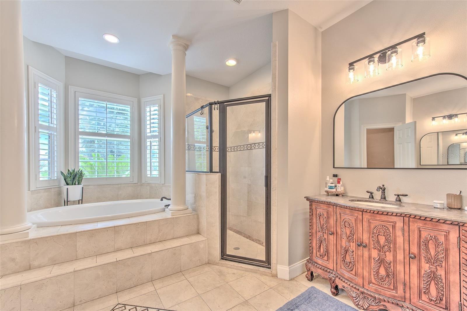 SOUTHERN OAKS - Residential