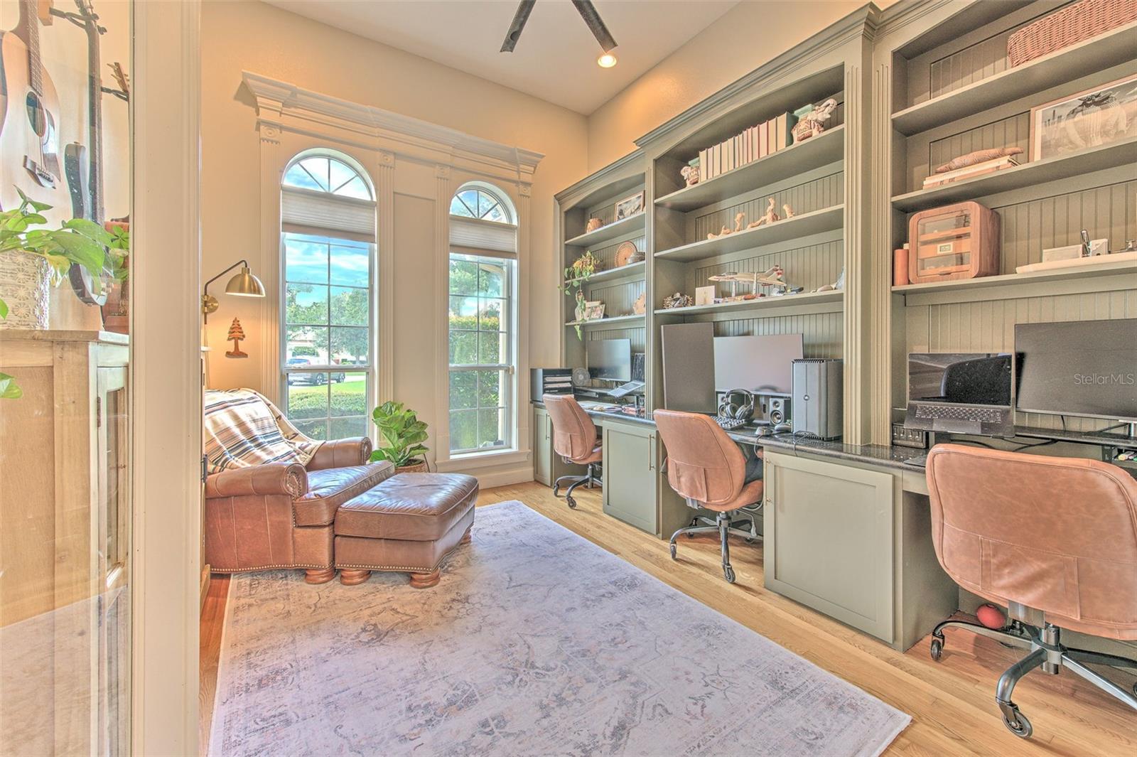SOUTHERN OAKS - Residential