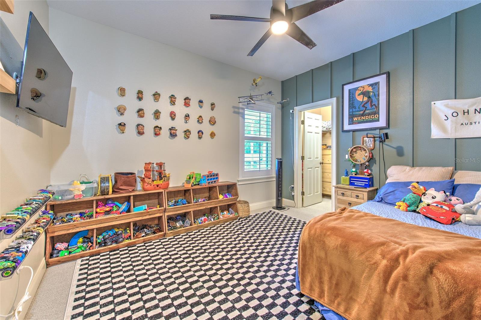 SOUTHERN OAKS - Residential