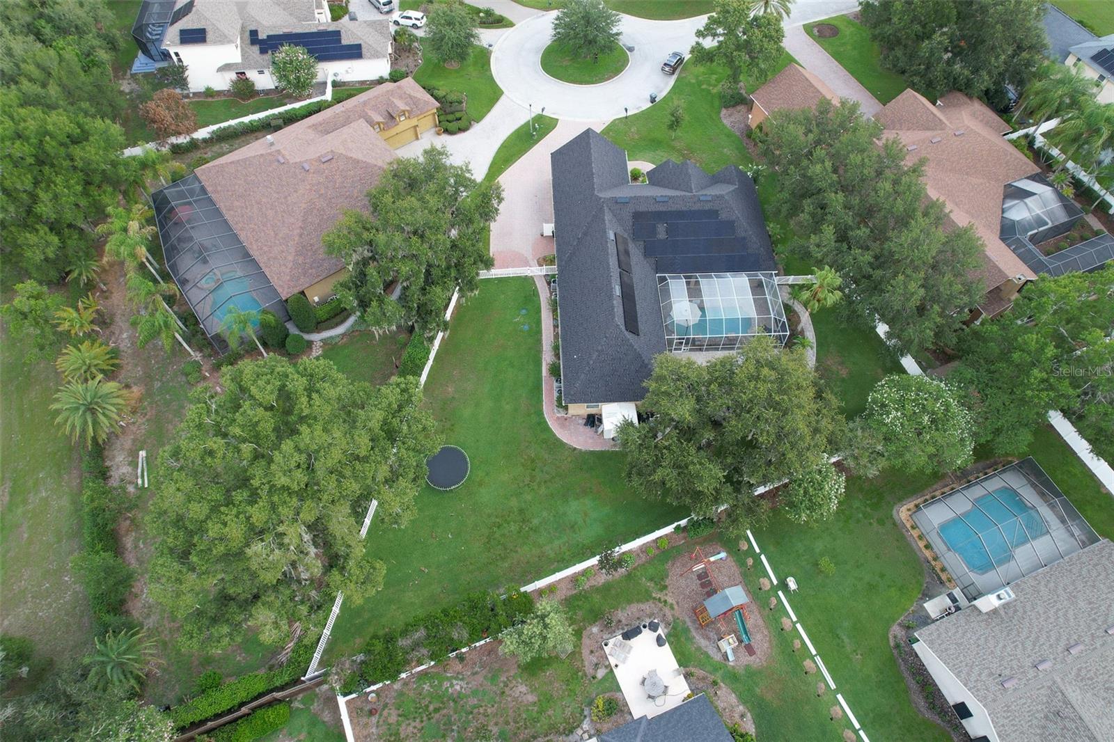 SOUTHERN OAKS - Residential