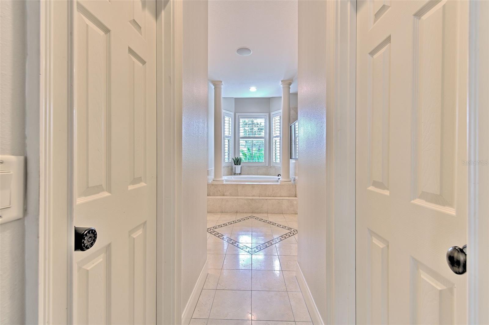 SOUTHERN OAKS - Residential