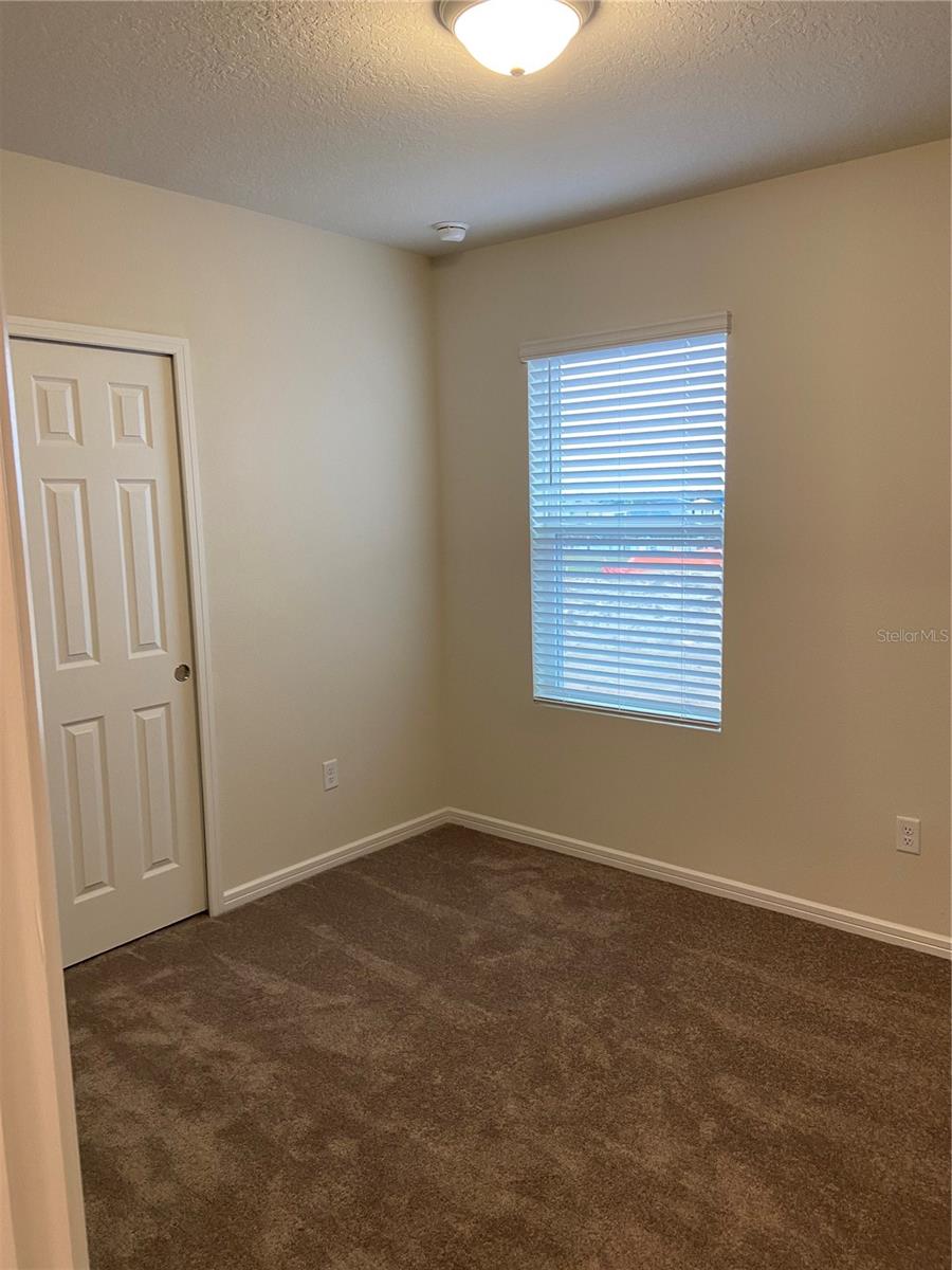 FOREST LAKE - Residential Lease
