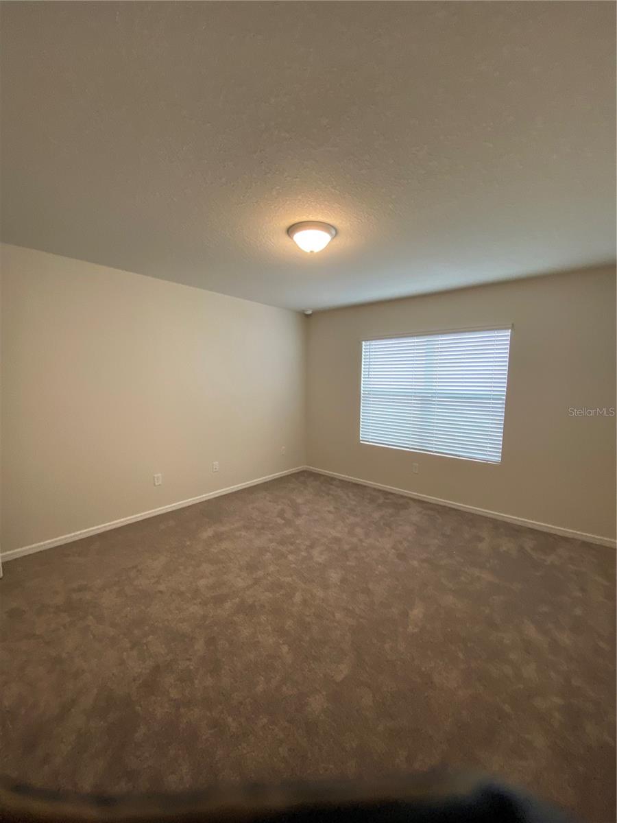 FOREST LAKE - Residential Lease
