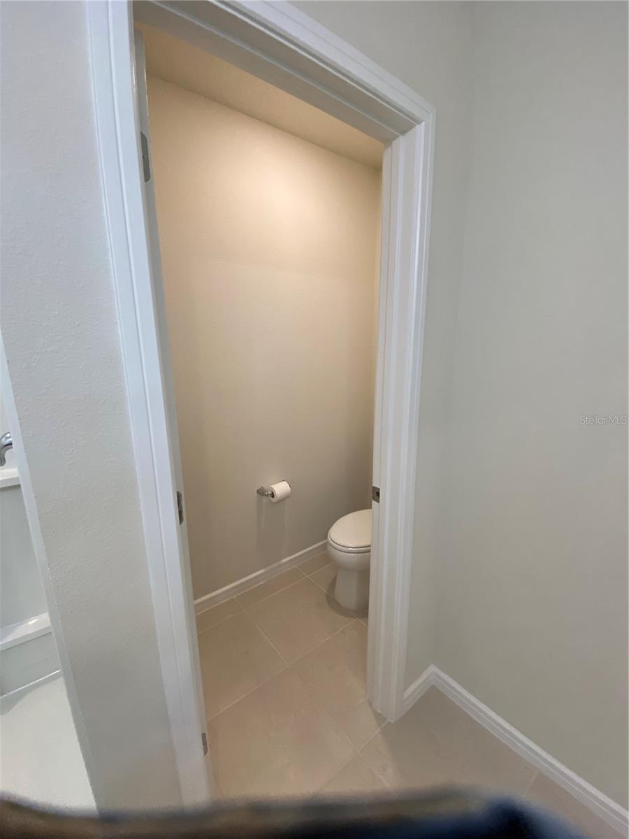 FOREST LAKE - Residential Lease