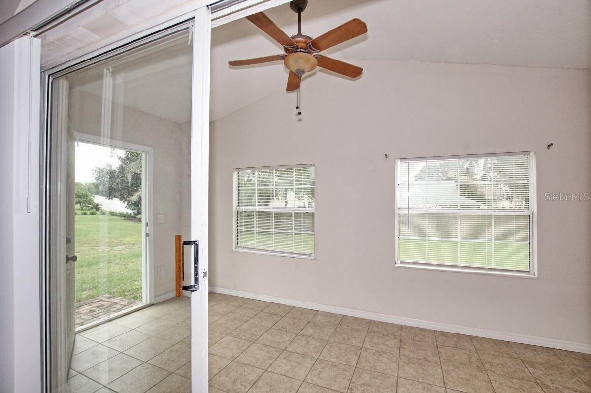 SUNRIDGE WOODS PH 03 - Residential Lease