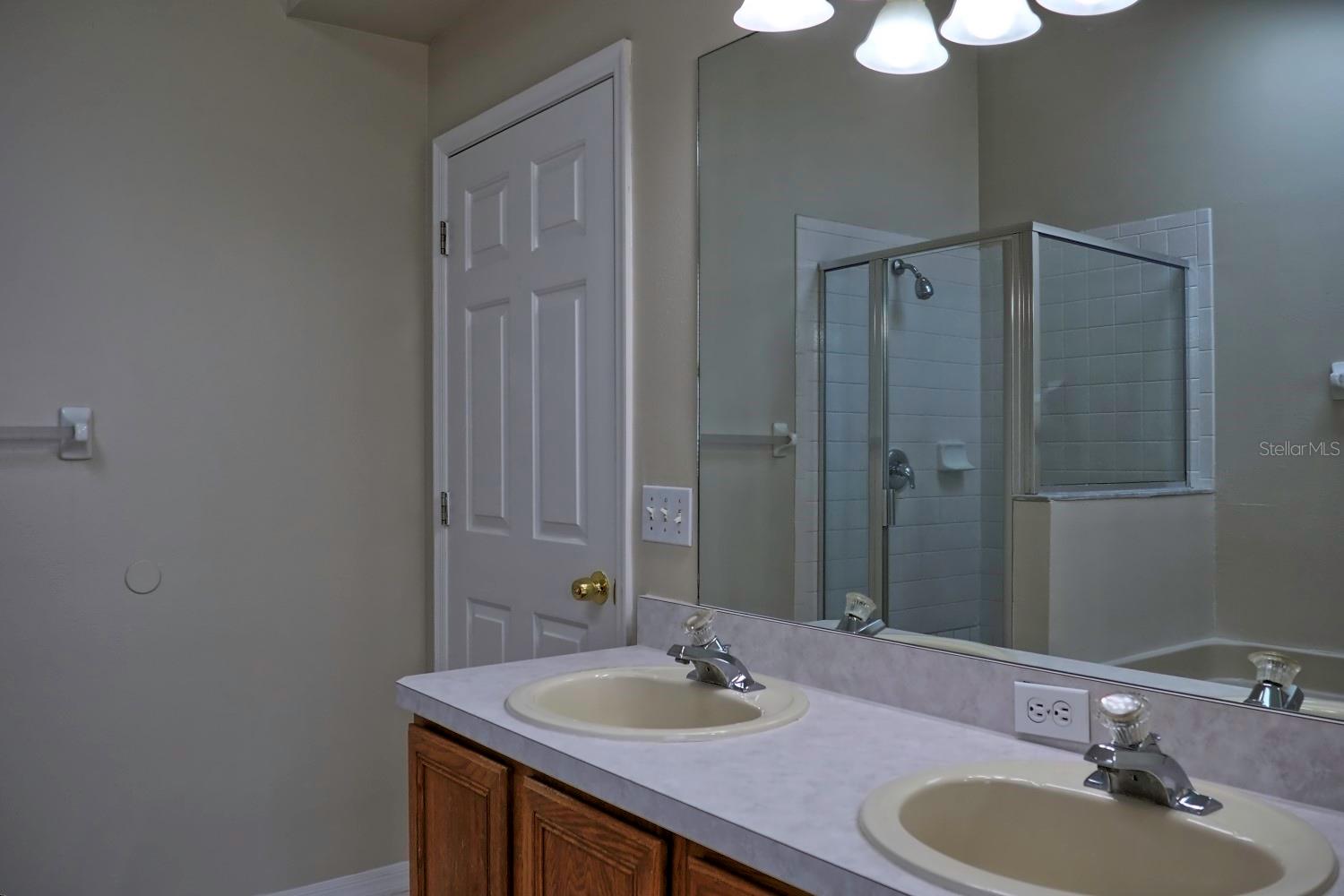 SUNRIDGE WOODS PH 03 - Residential Lease