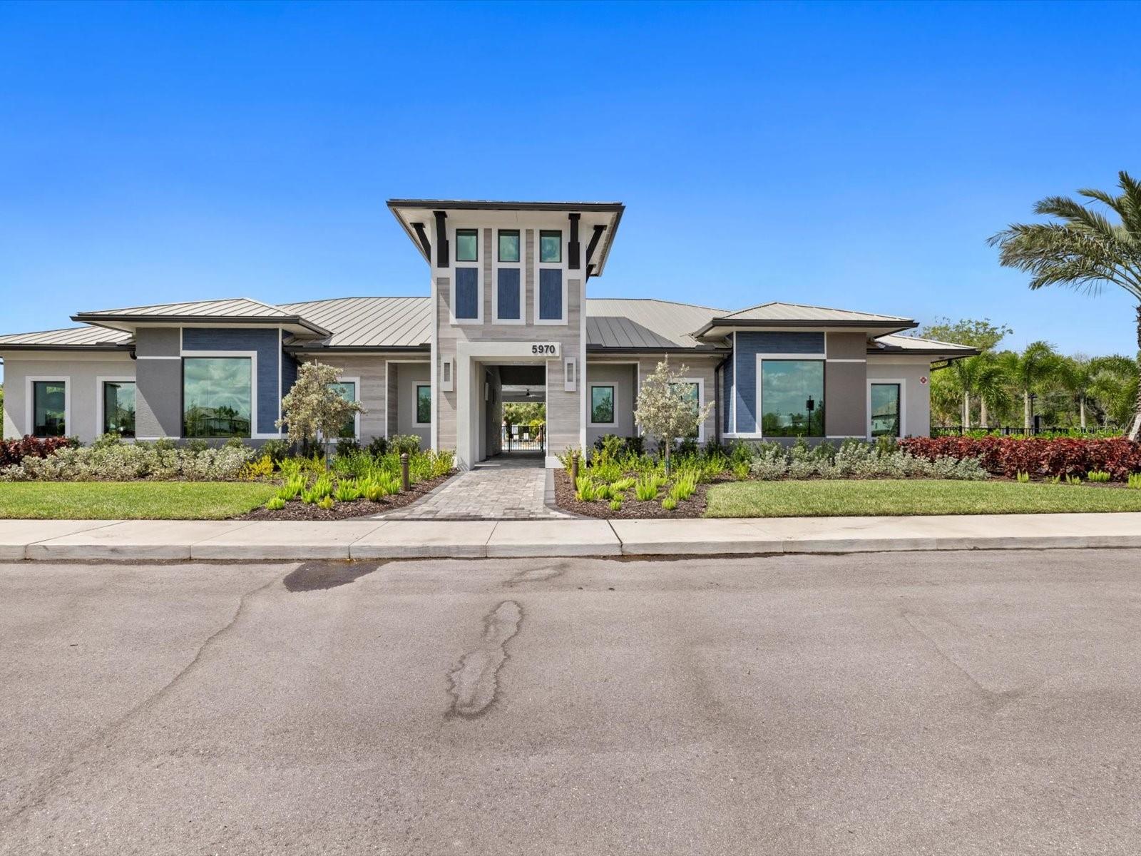SAPPHIRE POINT PH IIIA - Residential