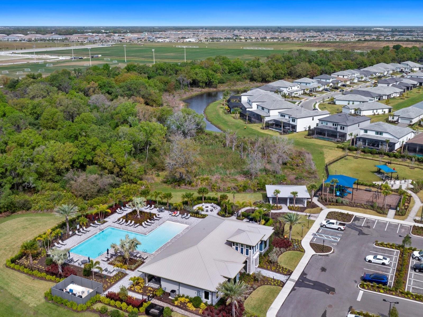 SAPPHIRE POINT PH IIIA - Residential