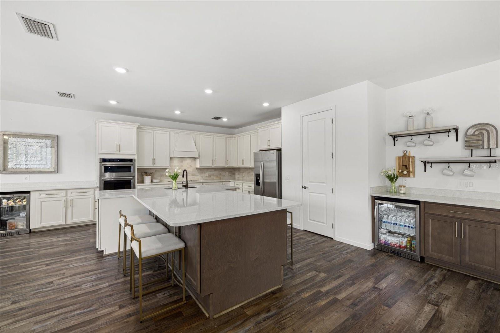SAPPHIRE POINT PH IIIA - Residential