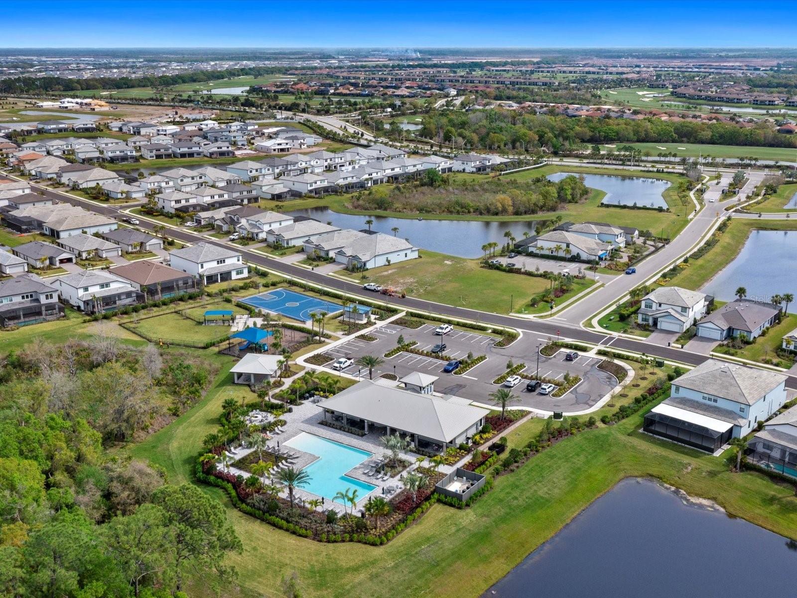 SAPPHIRE POINT PH IIIA - Residential