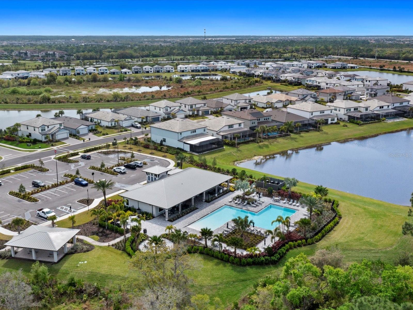 SAPPHIRE POINT PH IIIA - Residential