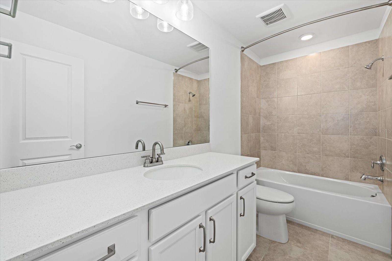 SAPPHIRE POINT PH IIIA - Residential