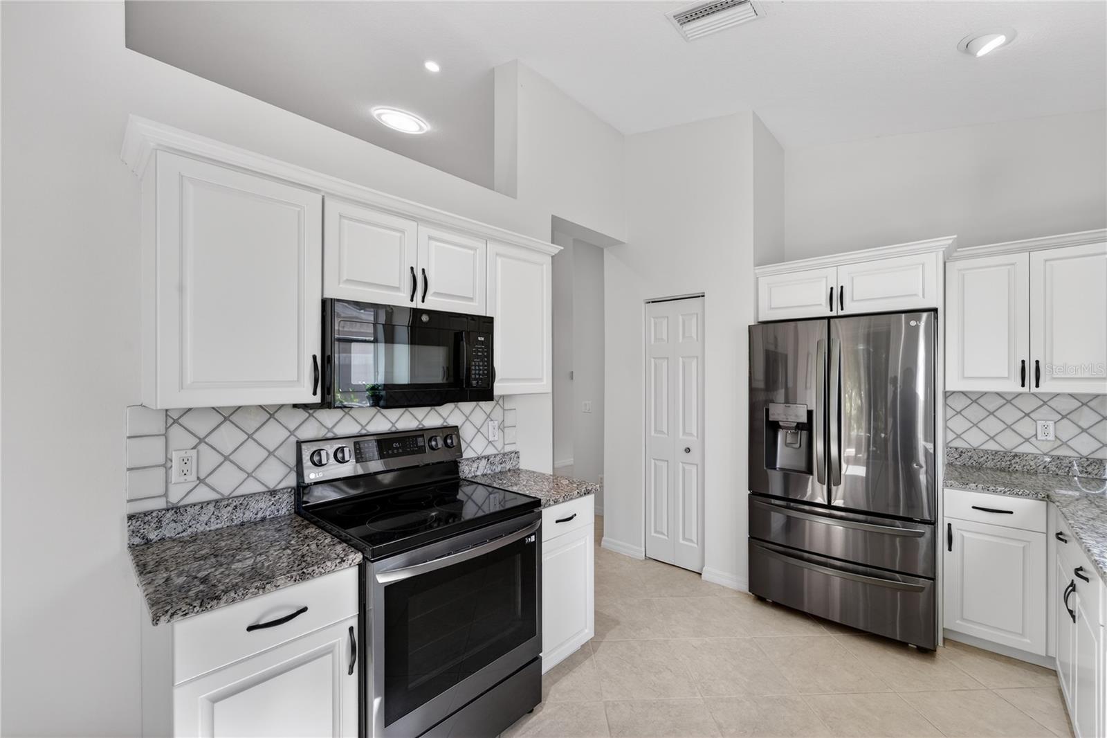 CASCADES AT SARASOTA PH IIIA - Residential