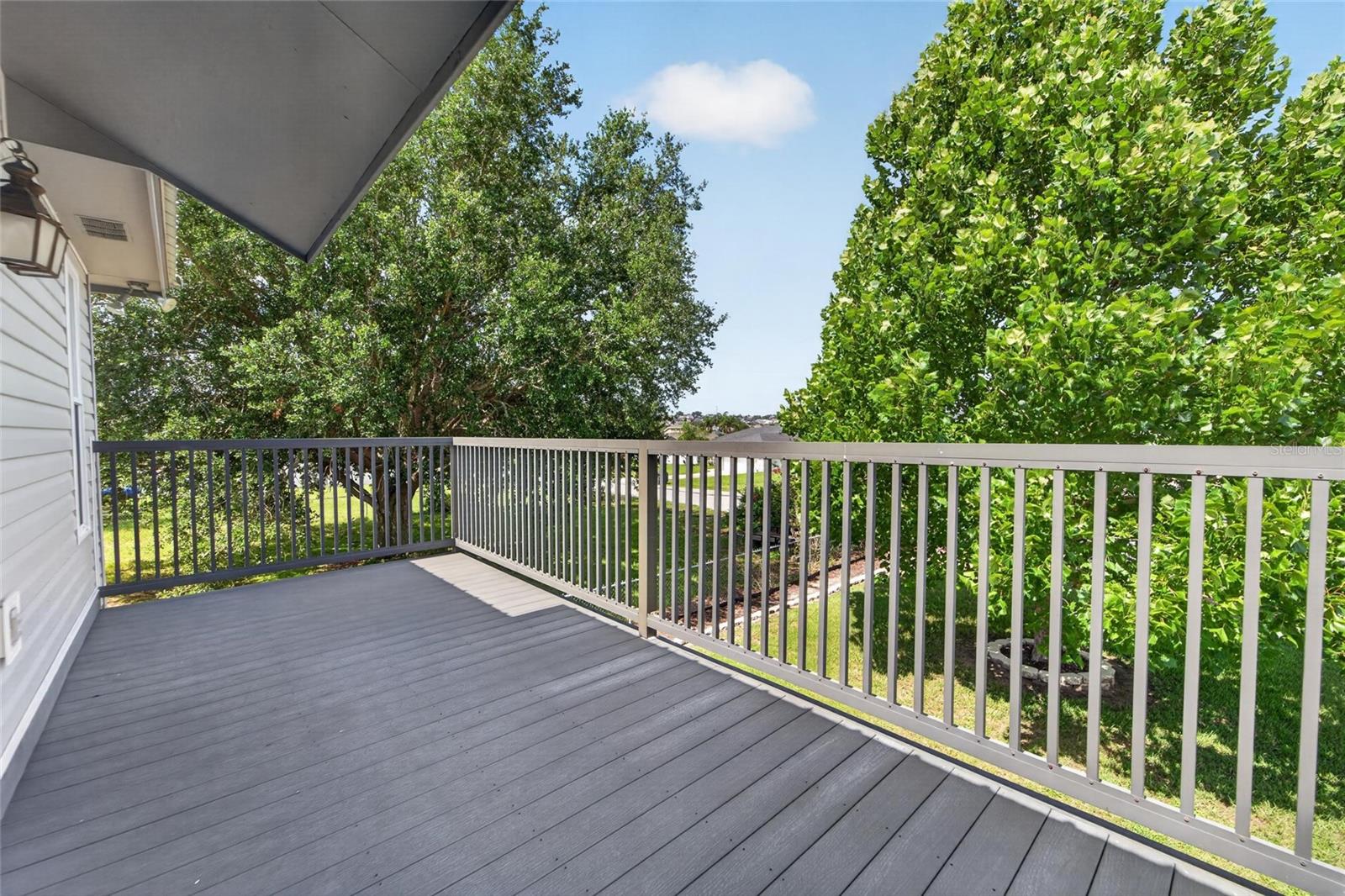 ISLAND WALK - Residential