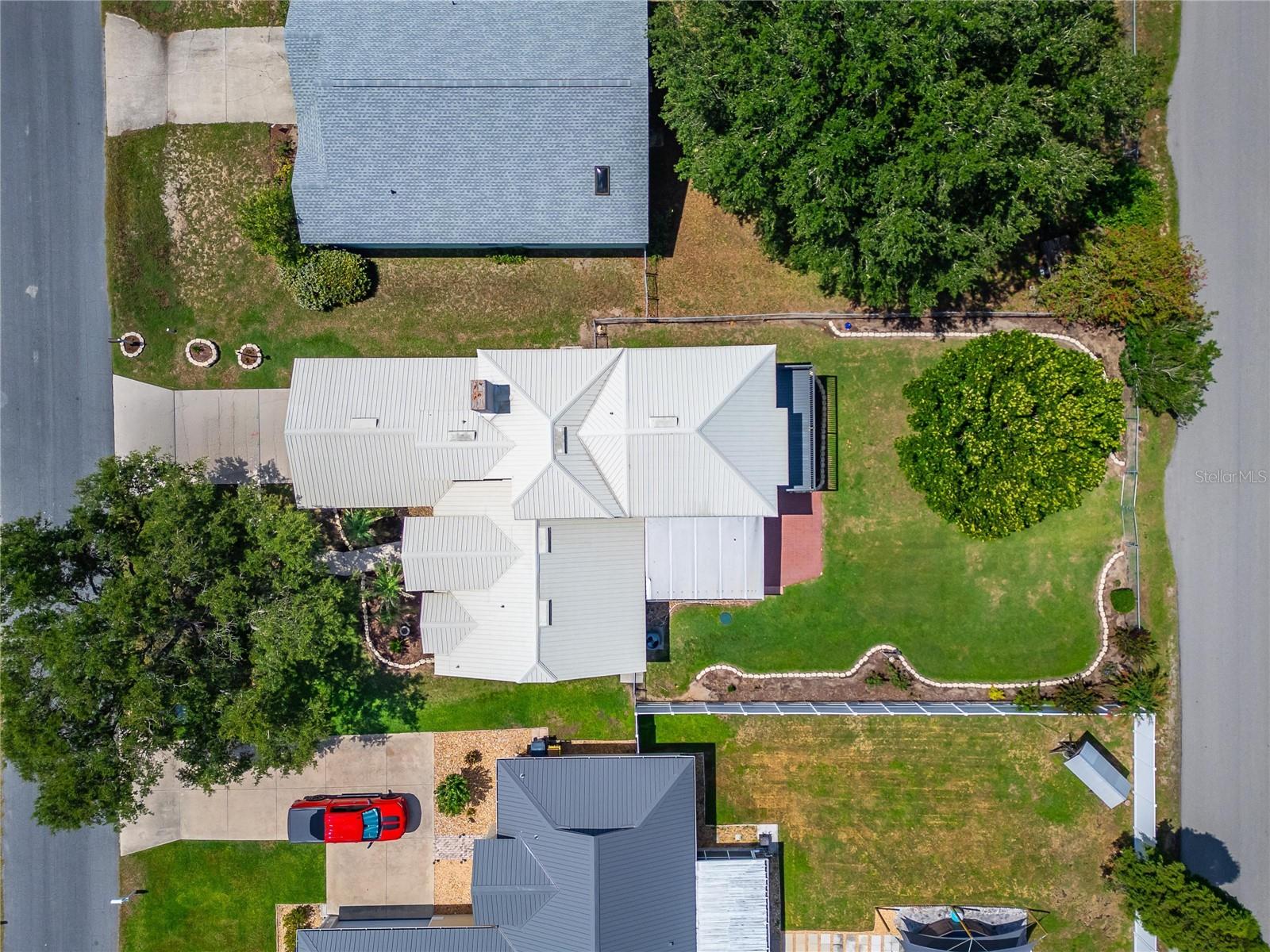 ISLAND WALK - Residential