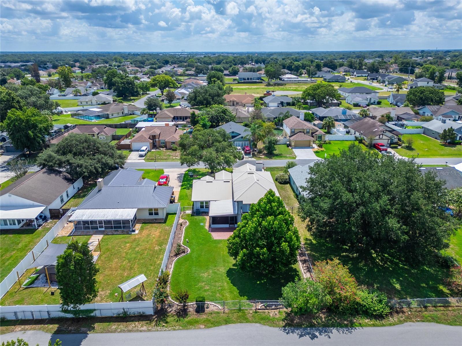 ISLAND WALK - Residential