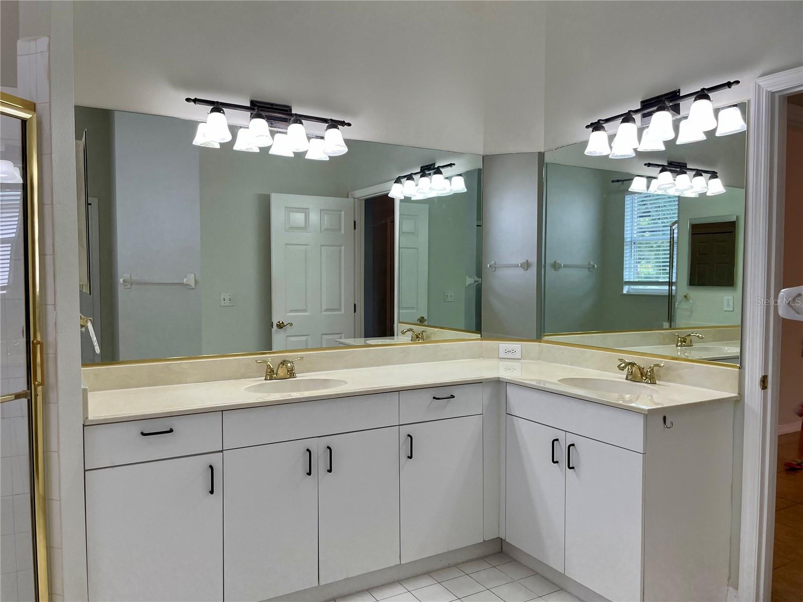 CHAPARRAL - Residential