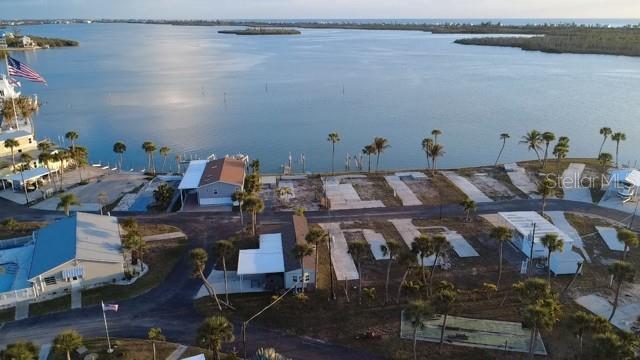 PARK POINTE MOB HME VLGE - Land