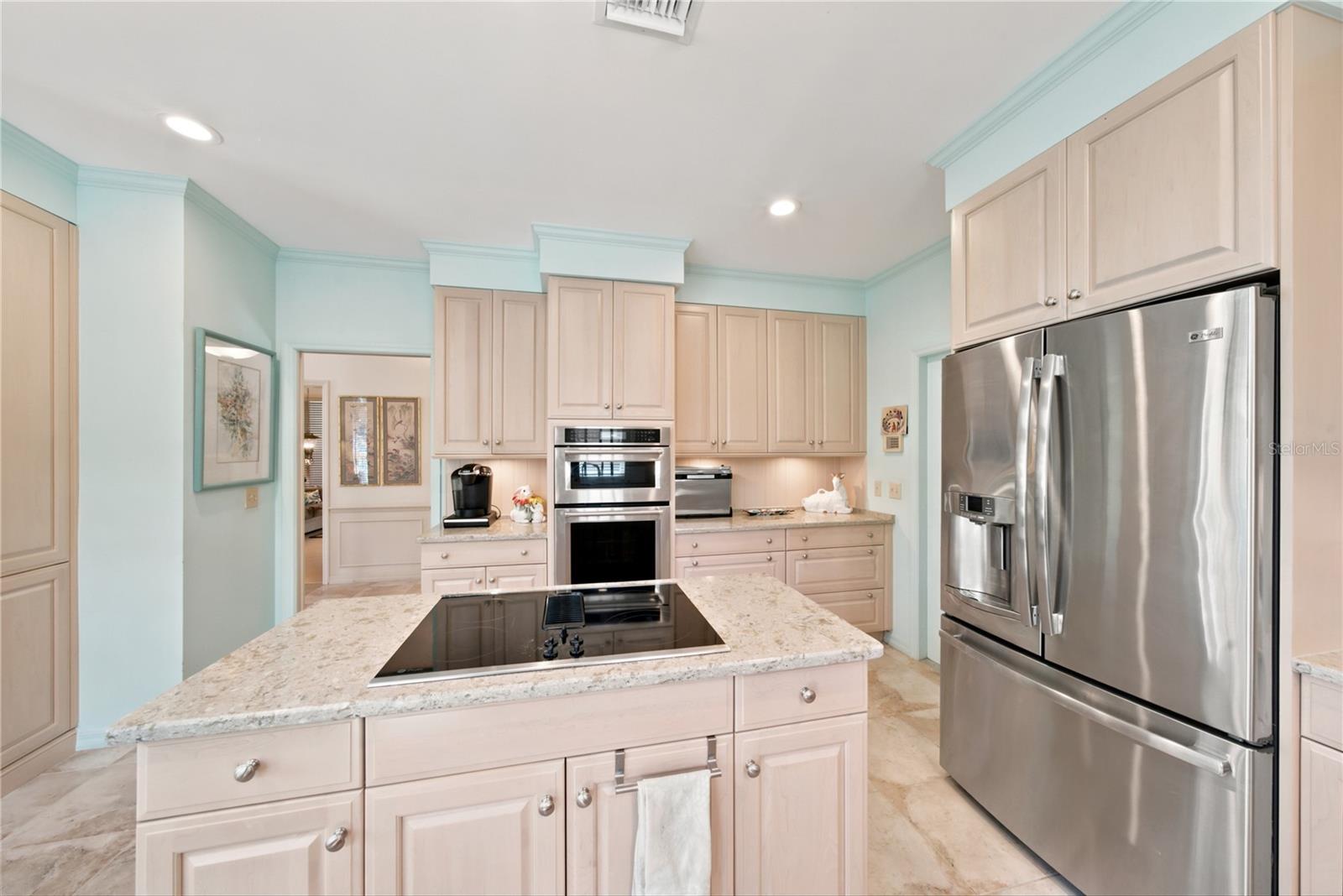 ENGLEWOOD GOLF COURSE - Residential