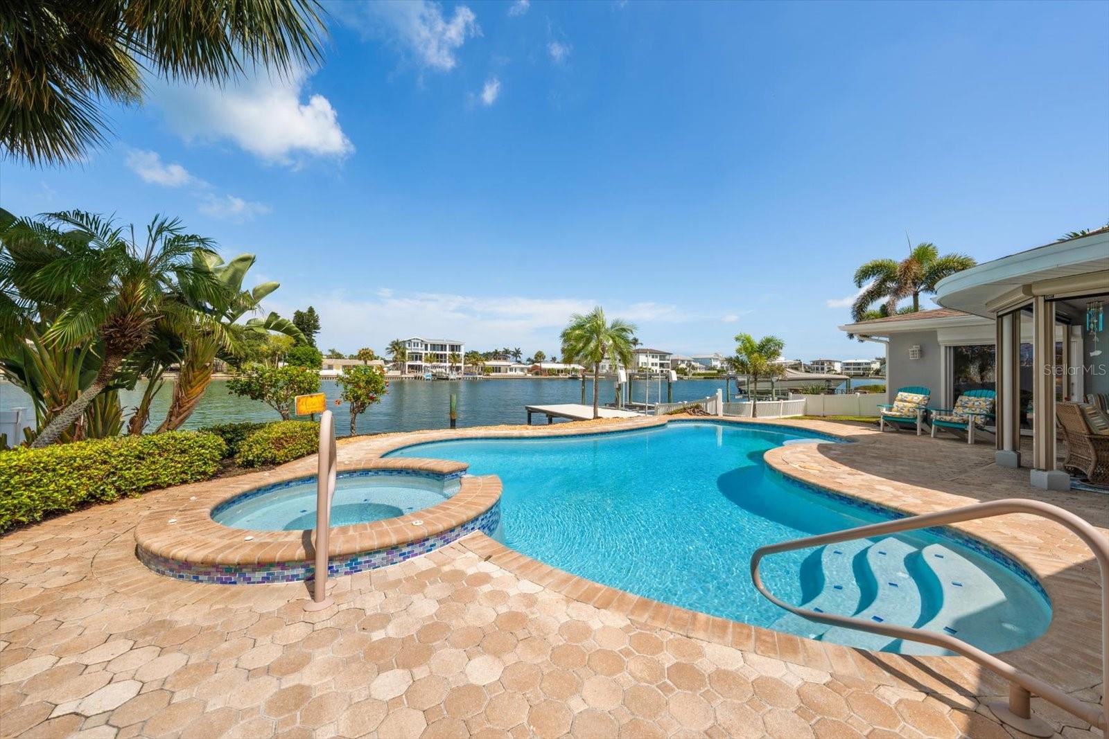 BELLEVUE ESTATES ISLAND 2ND ADD - Residential