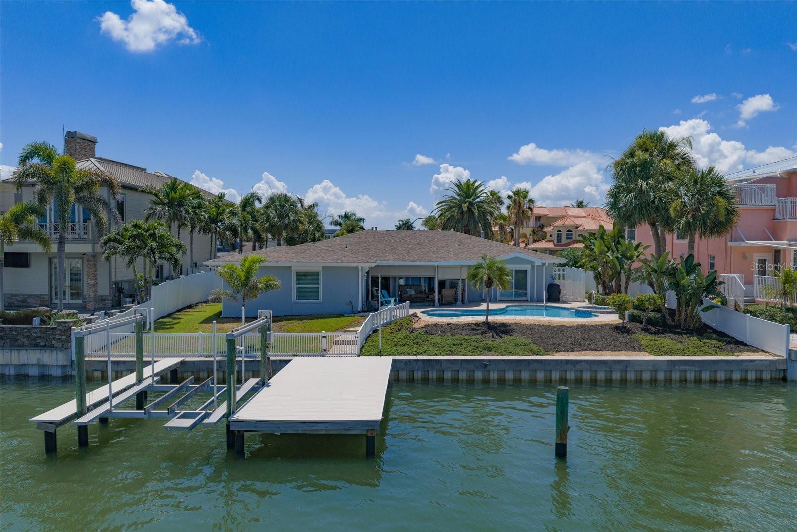 BELLEVUE ESTATES ISLAND 2ND ADD - Residential