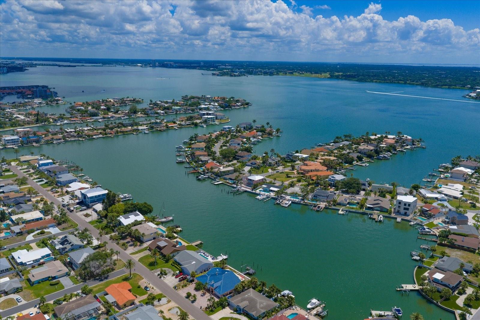 BELLEVUE ESTATES ISLAND 2ND ADD - Residential