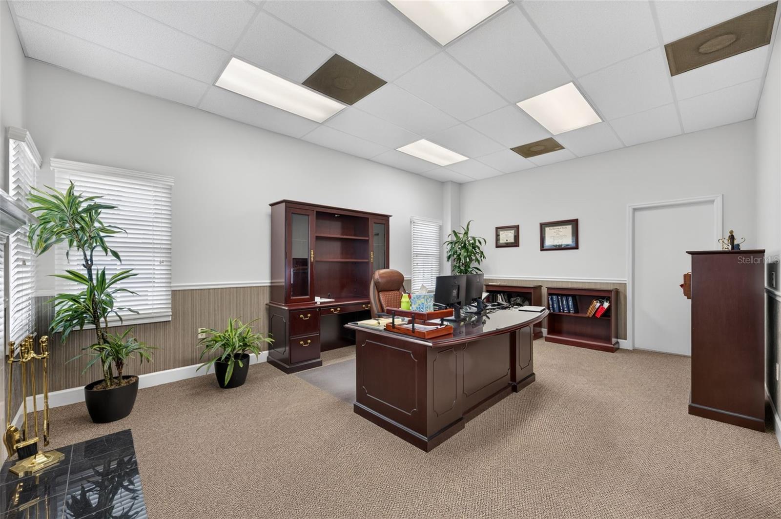 KILLARNEY ESTATES - Commercial Sale