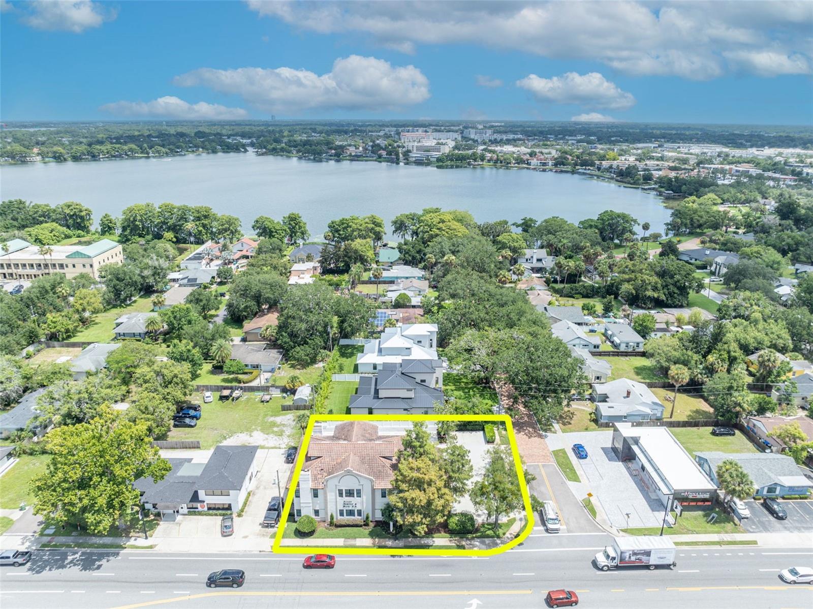 KILLARNEY ESTATES - Commercial Sale