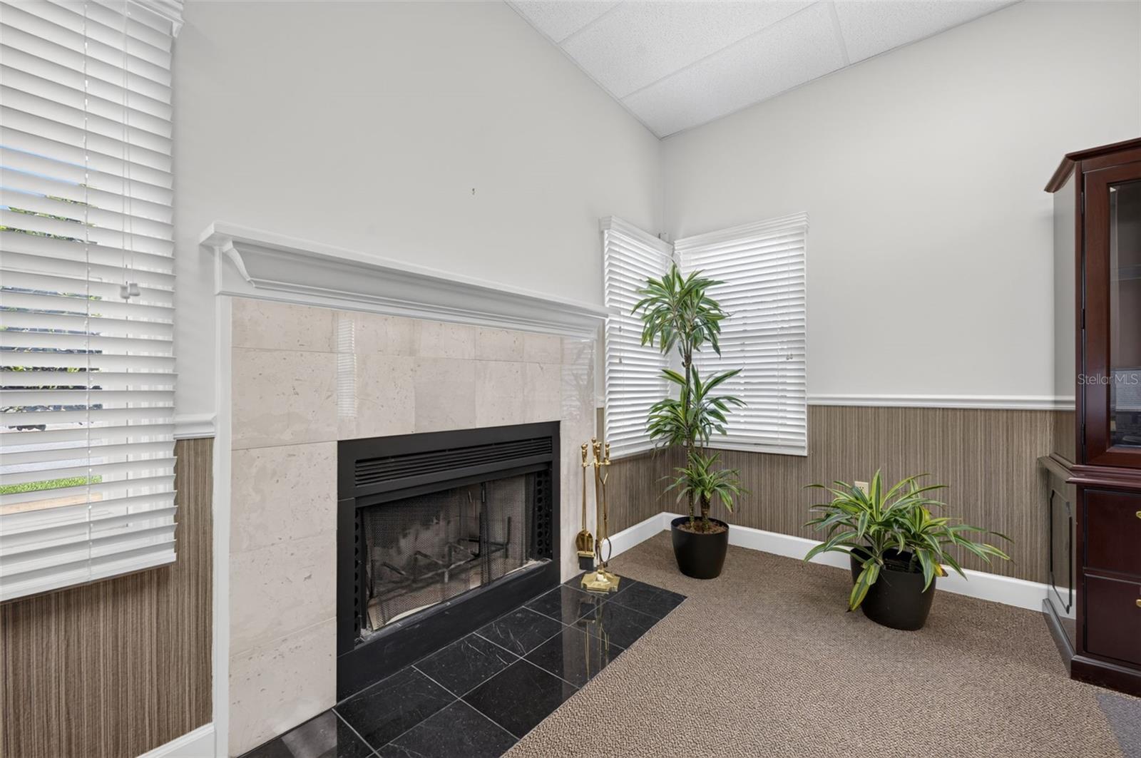 KILLARNEY ESTATES - Commercial Sale