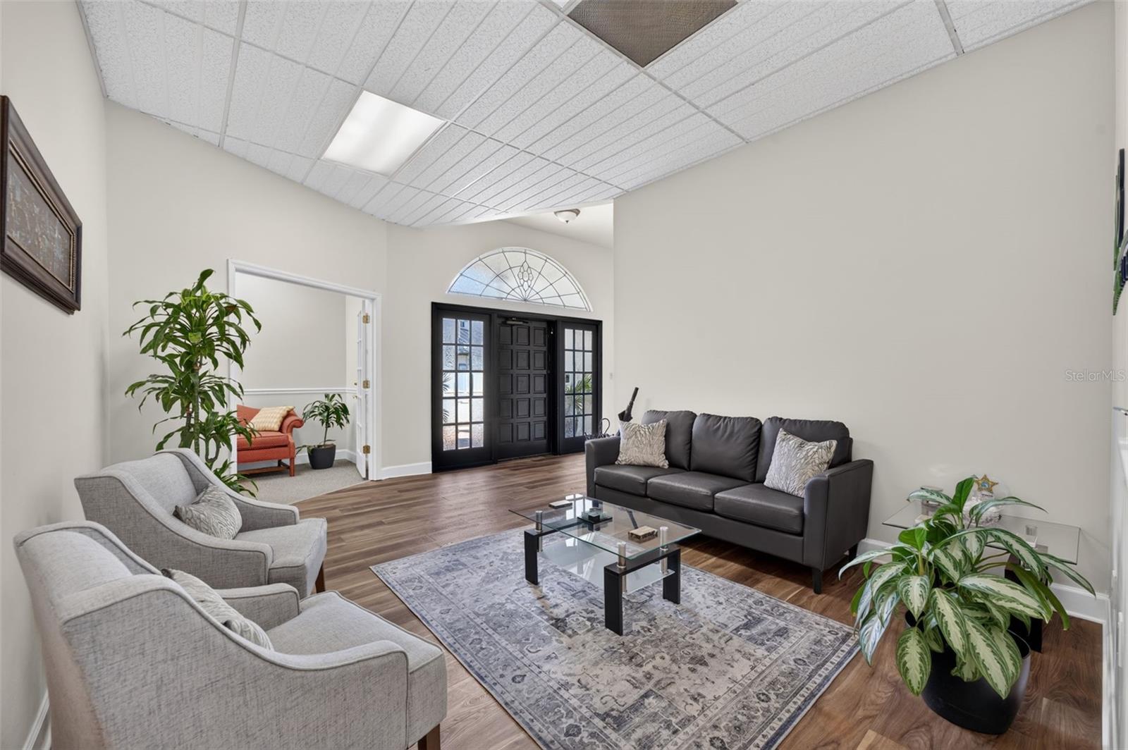 KILLARNEY ESTATES - Commercial Sale