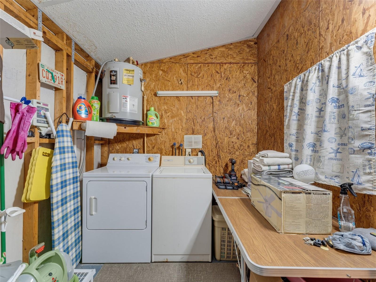 CAMP A WYLE RV RESORT - Residential