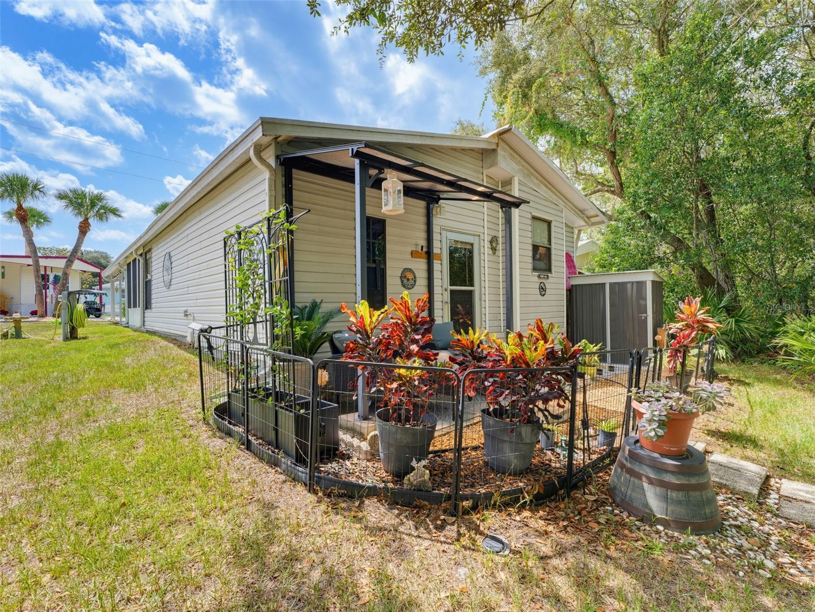 CAMP A WYLE RV RESORT - Residential