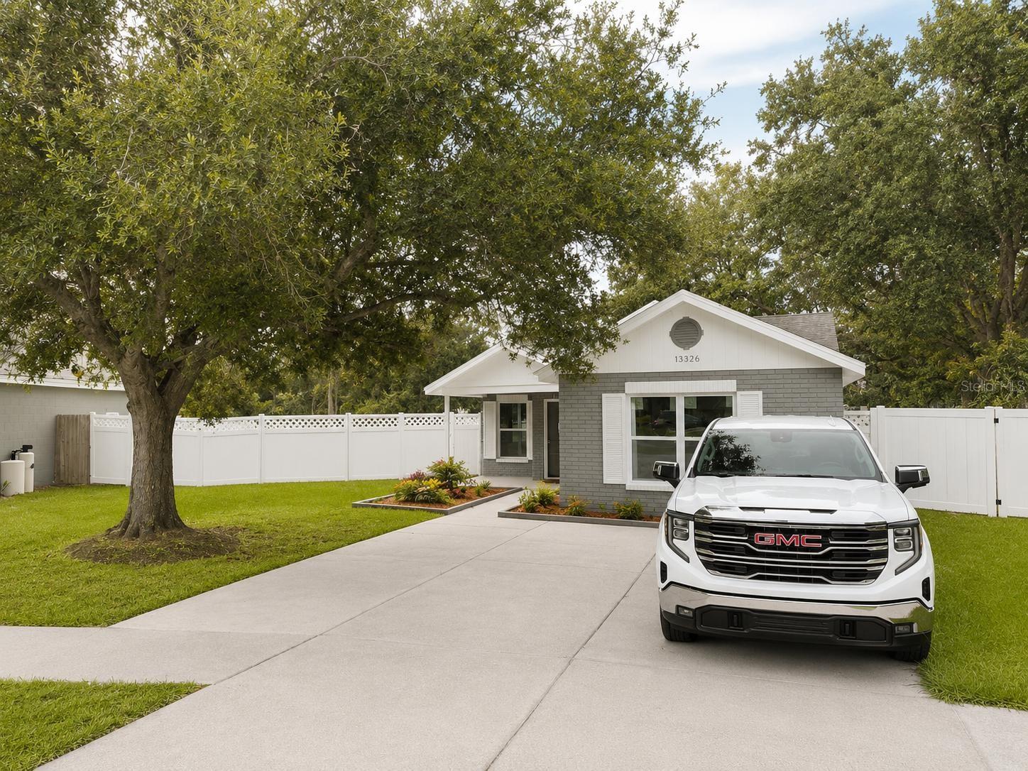 SUMMERFIELD VILLAGE II #5 - Residential