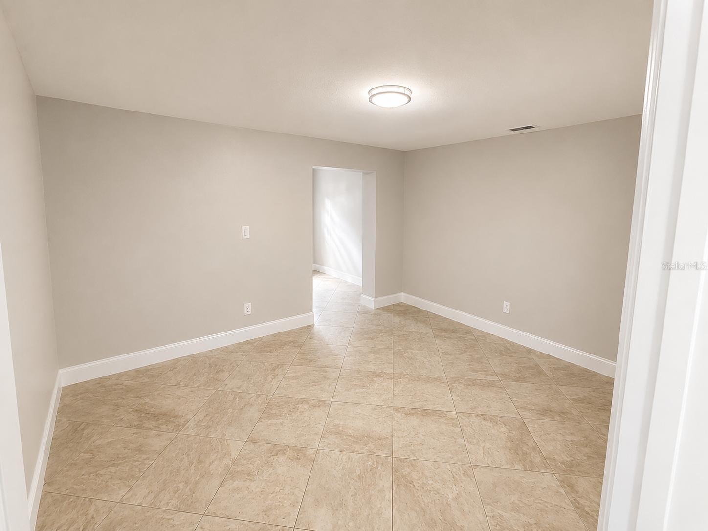 SUMMERFIELD VILLAGE II #5 - Residential