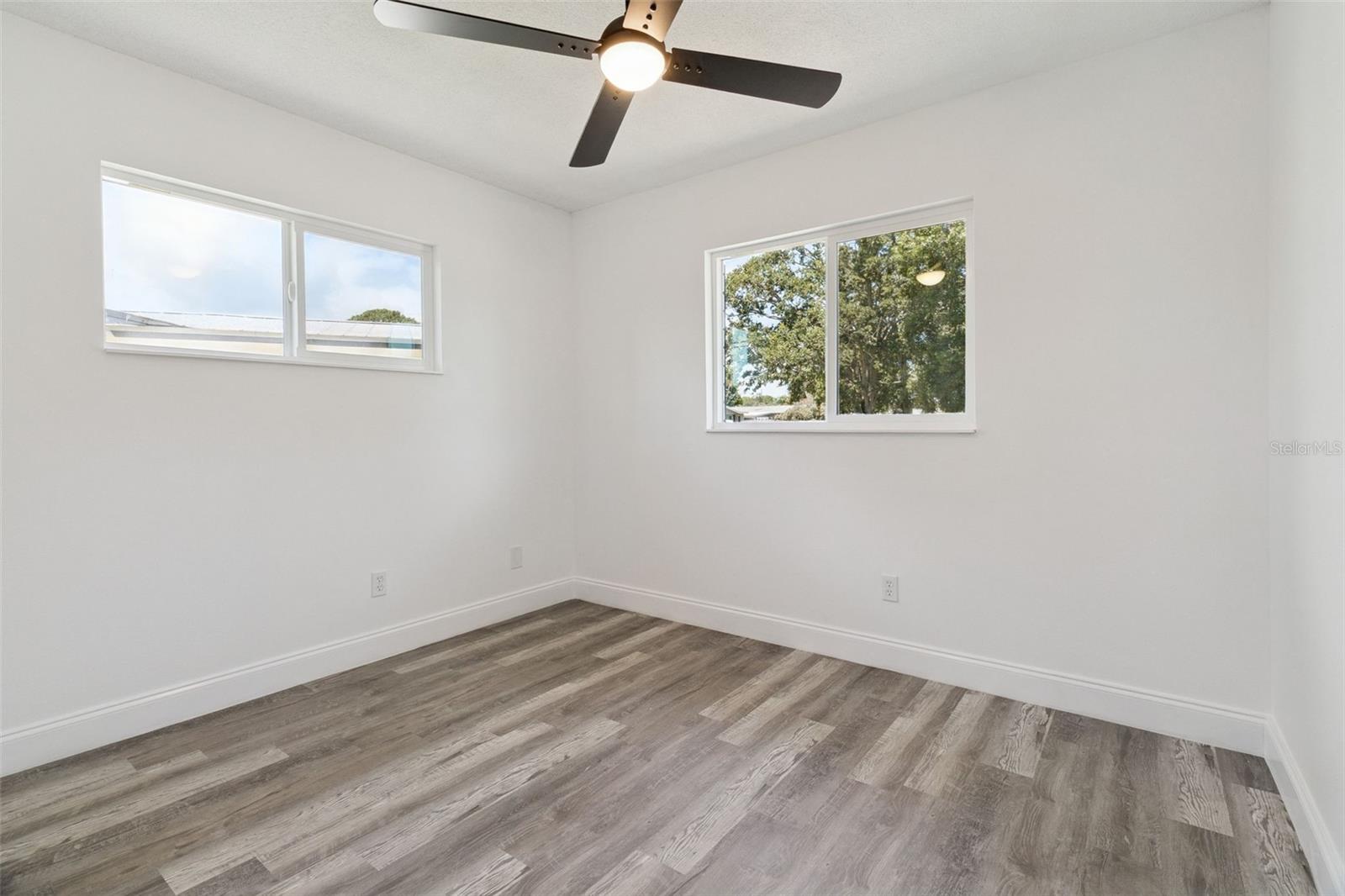 FISKE TERRACE UNIT 03 - Residential