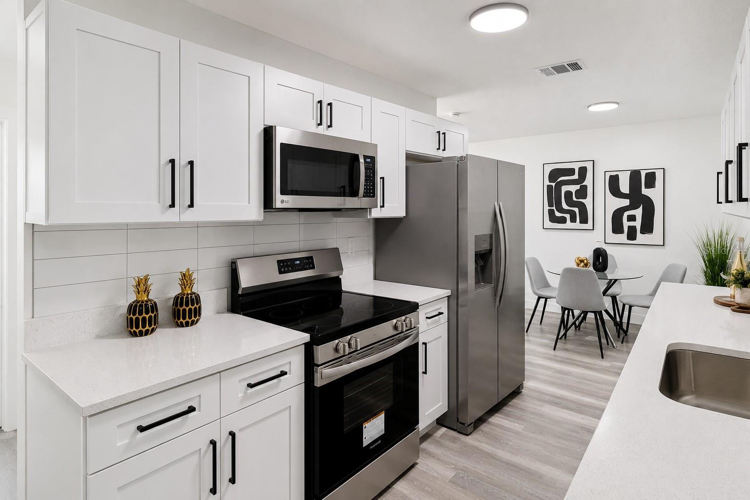 FISKE TERRACE UNIT 03 - Residential
