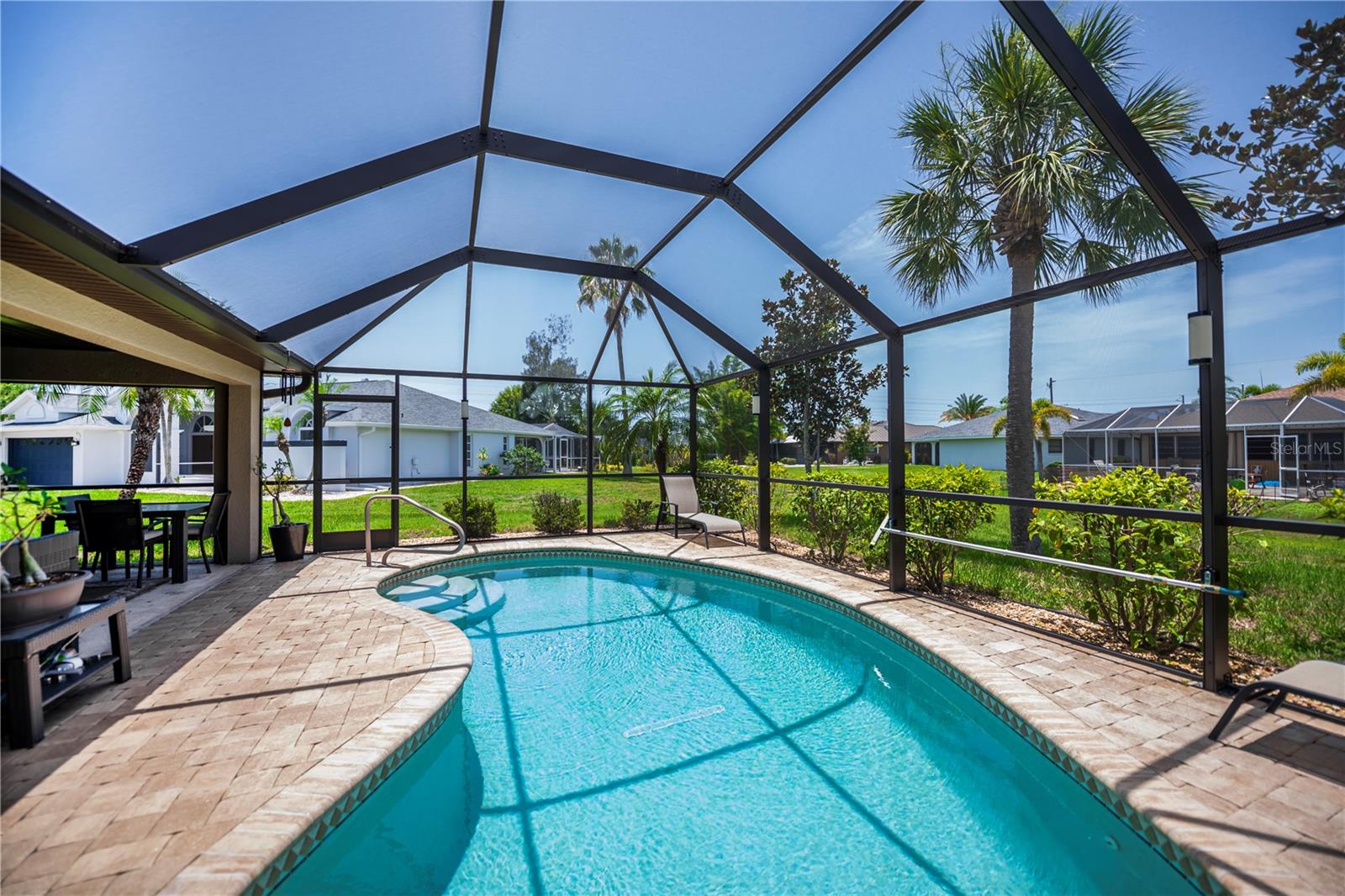 PUNTA GORDA ISLES SEC 20 - Residential