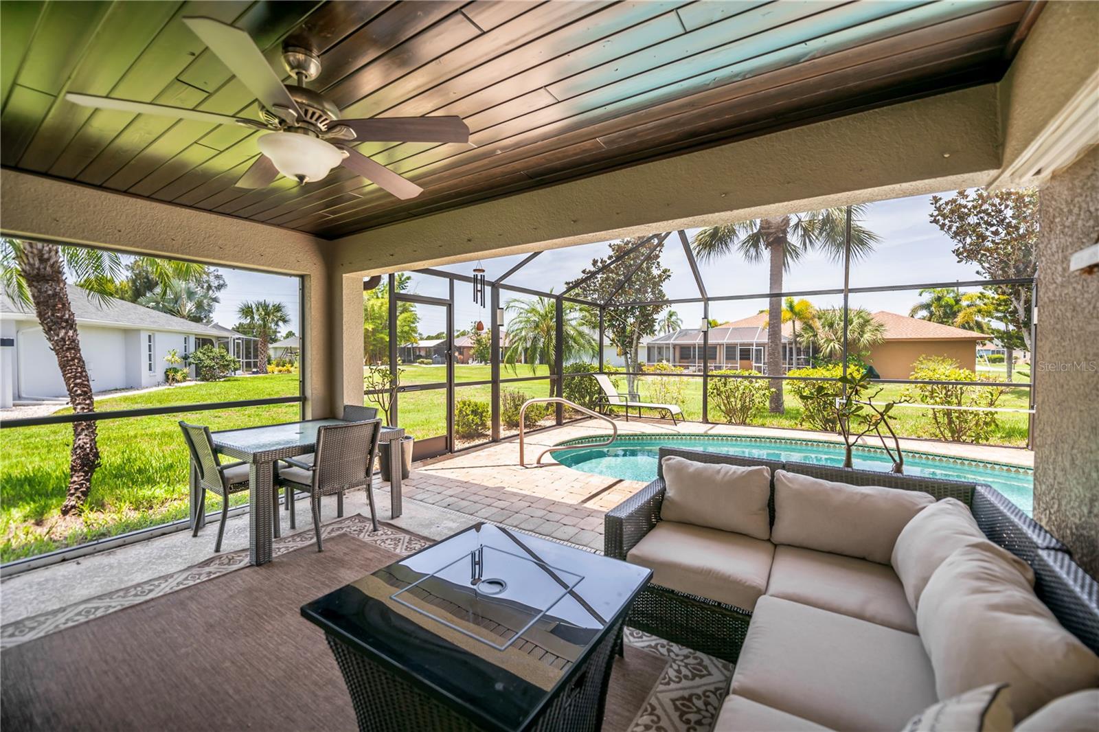PUNTA GORDA ISLES SEC 20 - Residential