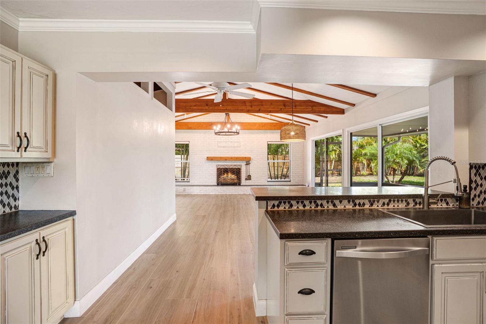 SOUTH GATE RIDGE 02 - Residential