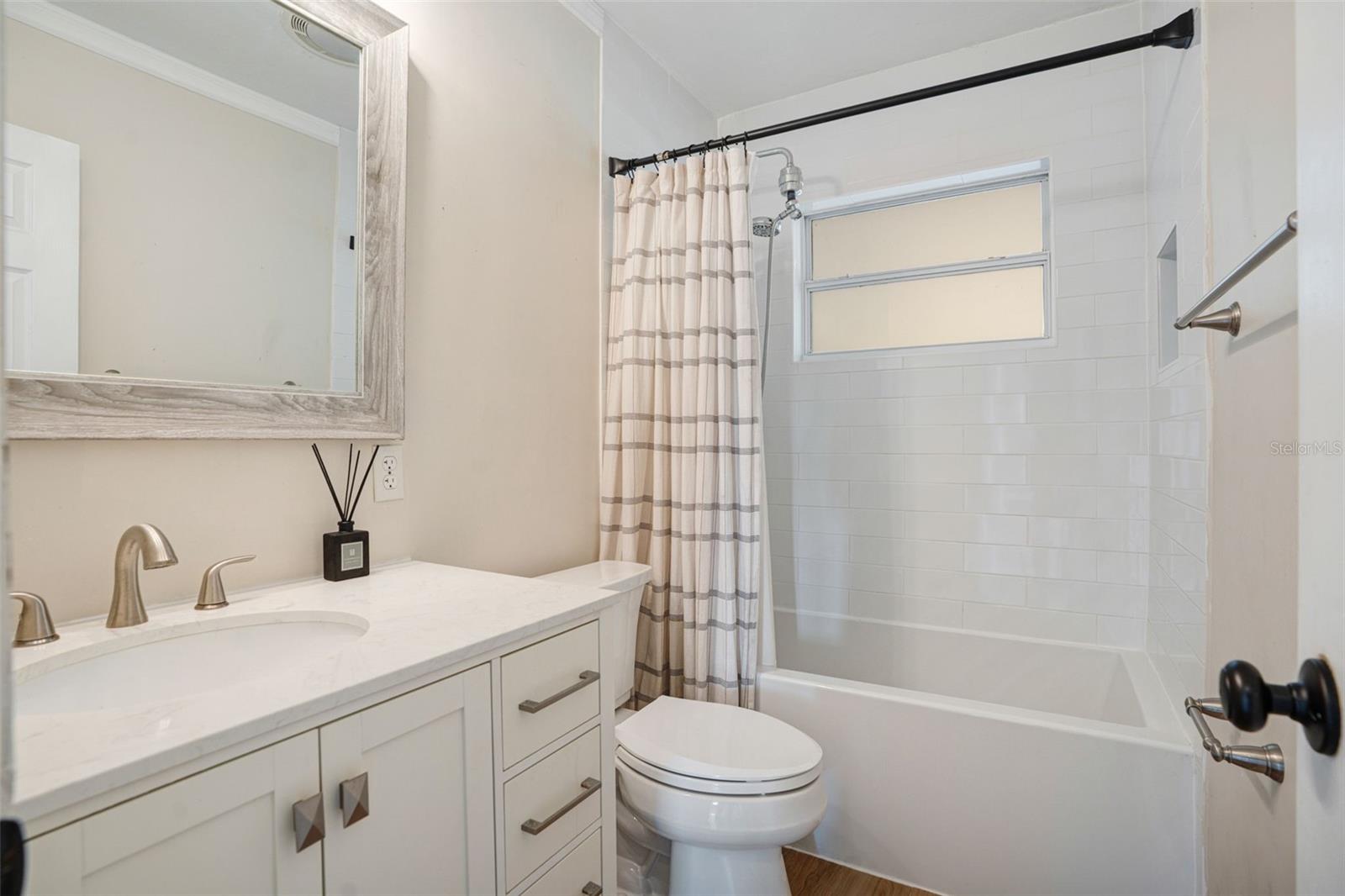 SOUTH GATE RIDGE 02 - Residential
