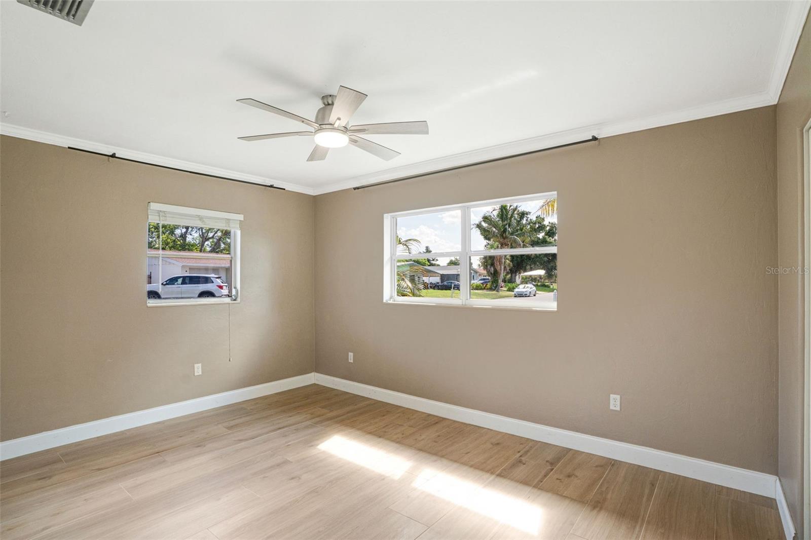 SOUTH GATE RIDGE 02 - Residential